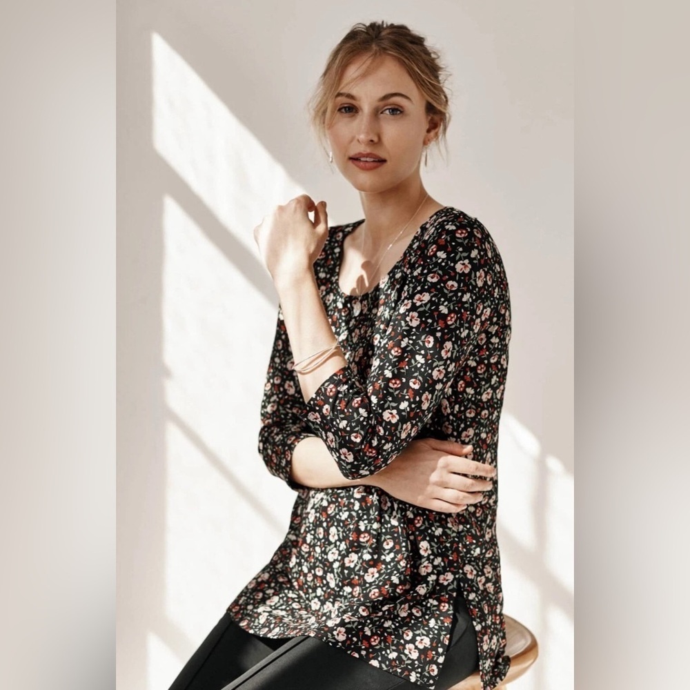 J.Jill Wearever Collection Floral Scoop-Neck Black Tunic Medium